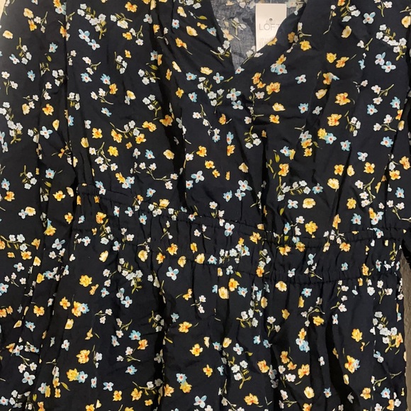 Floral loft dress - Picture 2 of 3